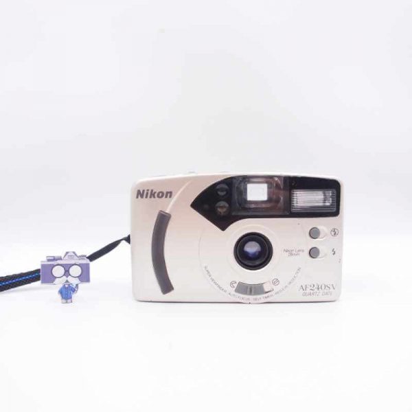 Nikon AF240SV